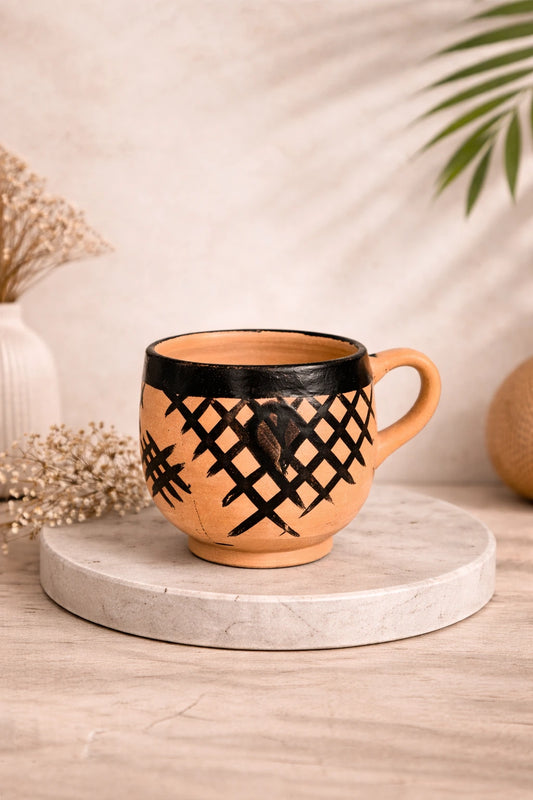 Tasse en terre cuite artisanale collection ASTRA, motifs célestes subtils et design épuré – Atelier AMAR